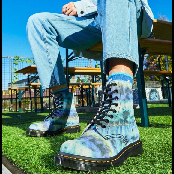NEW DR MARTENS RARE 1460 Pascal Tie Dye Leather Boots - Picture 1 of 10